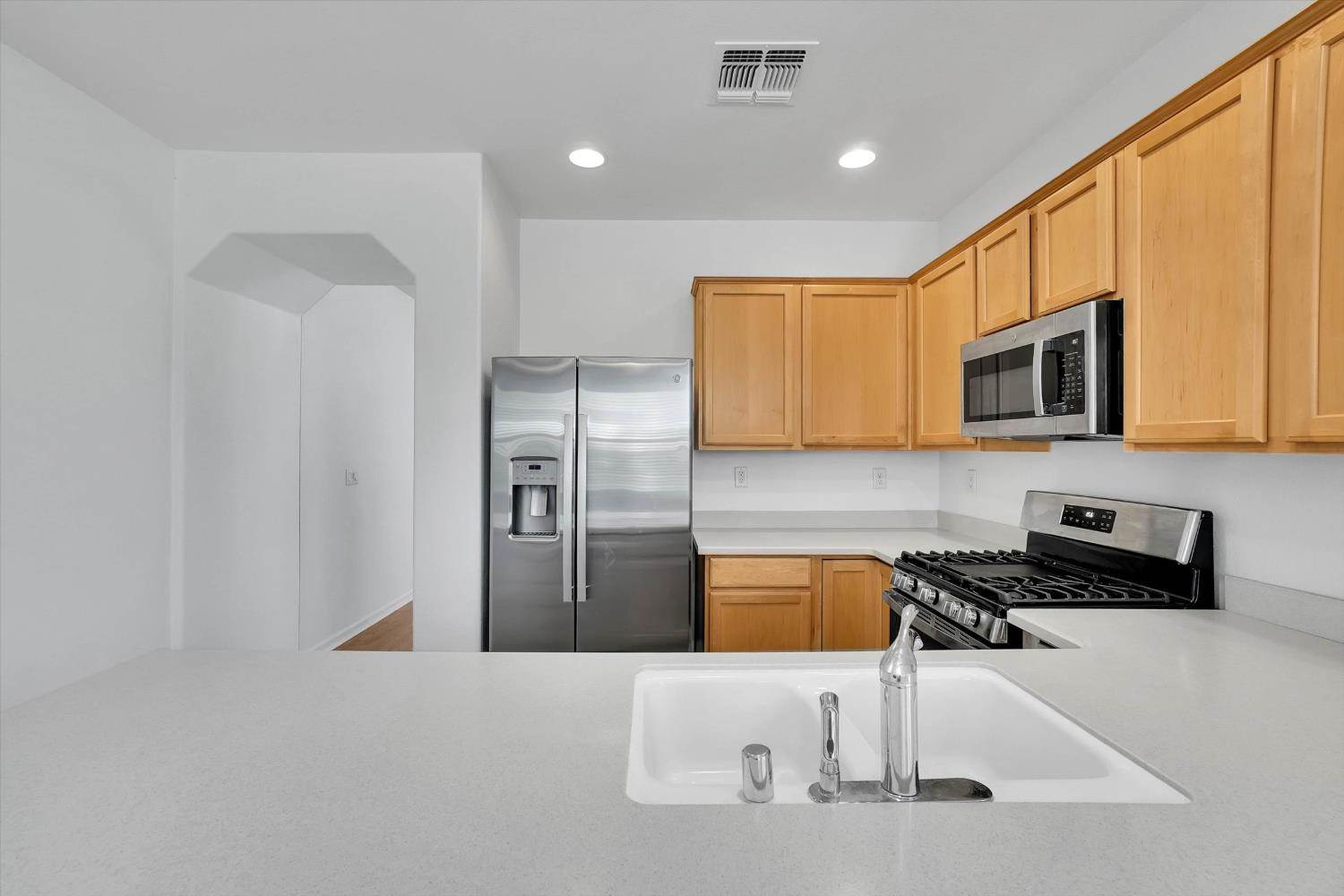 2314 Bay Horse Lane, Sacramento, CA 95835