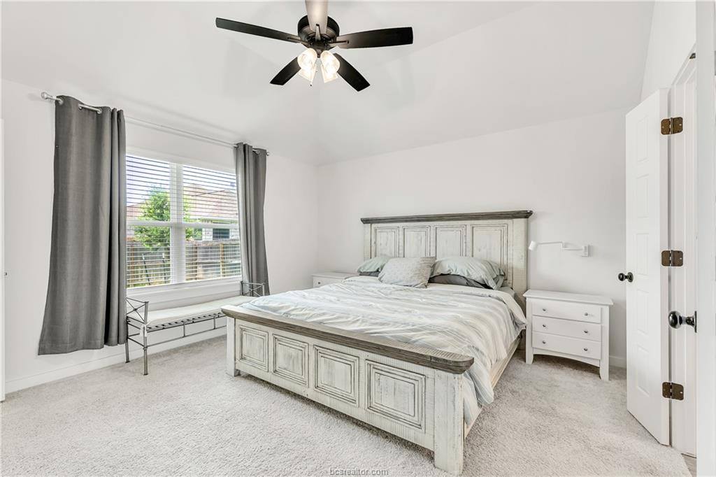 2909 Captain Court, Bryan, TX 77808
