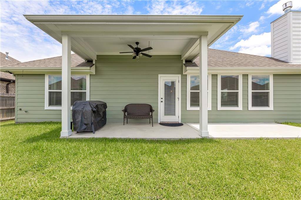 2909 Captain Court, Bryan, TX 77808