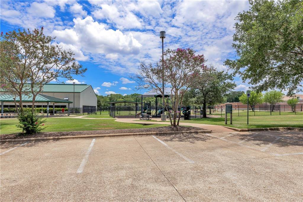 2909 Captain Court, Bryan, TX 77808