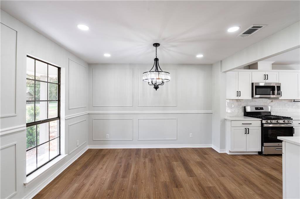 2549 Meadowview Drive, Mobile, AL 36695