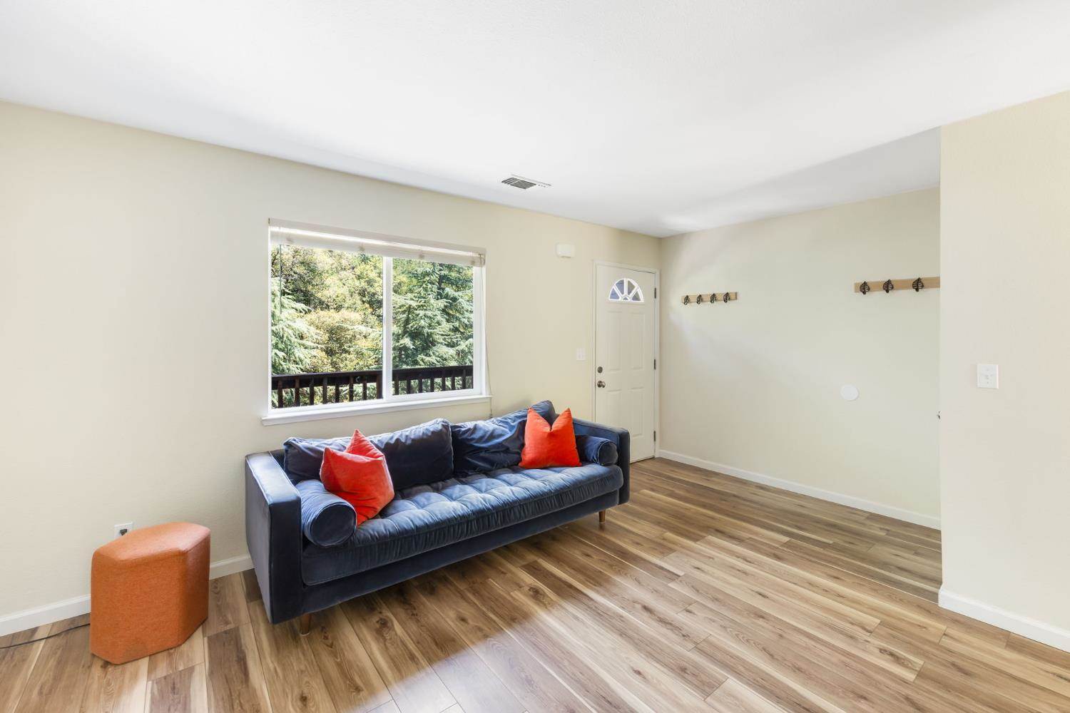 1392 Oak Ridge Drive, Colfax, CA 95713