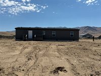 7650 Beas View Dr, Winnemucca, NV 89445