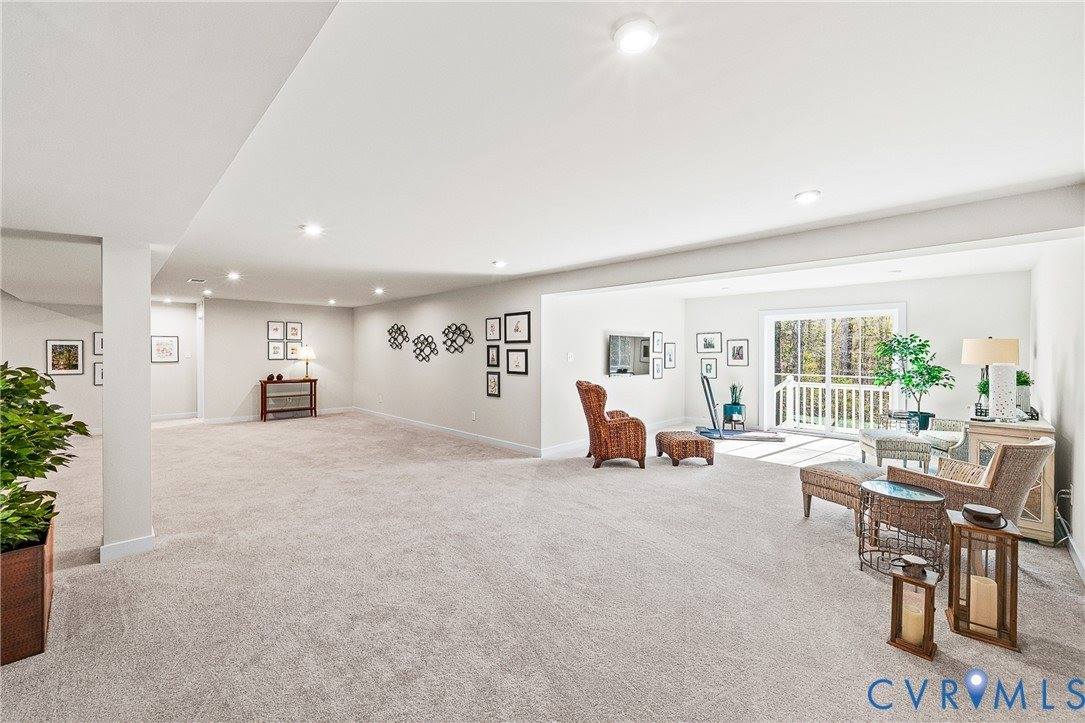 6231 Sheehan Crossing, Moseley, VA 23120