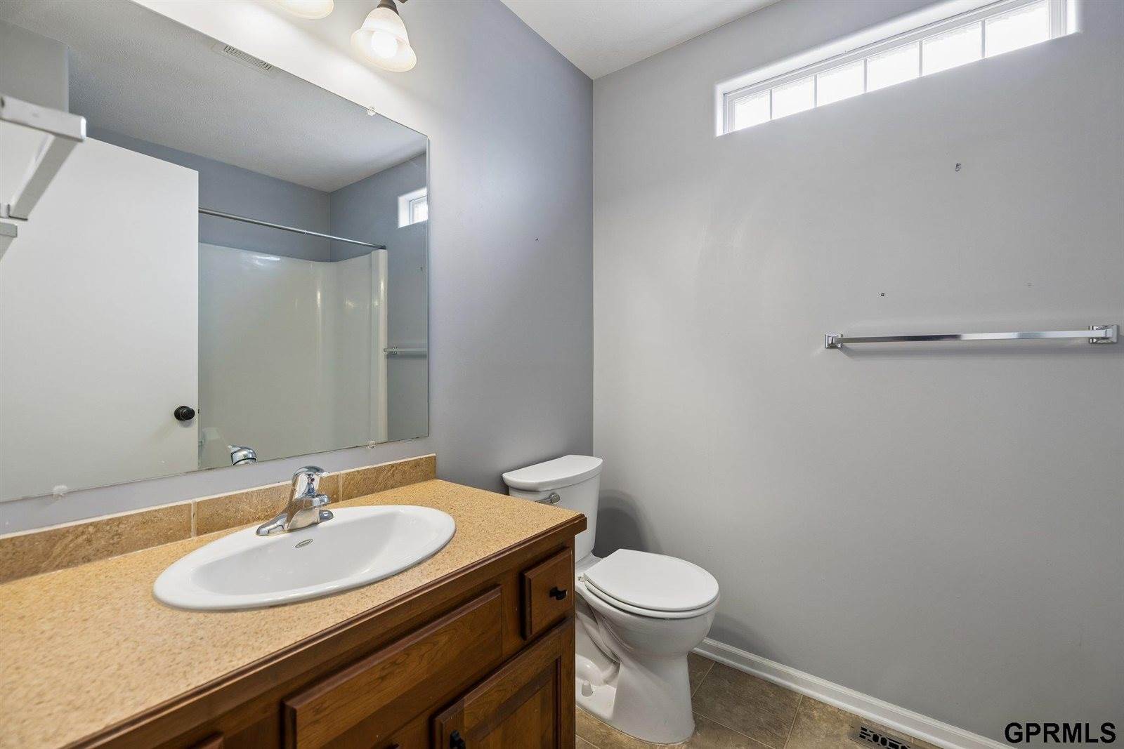4800 South 75Th Street, Lincoln, NE 68516