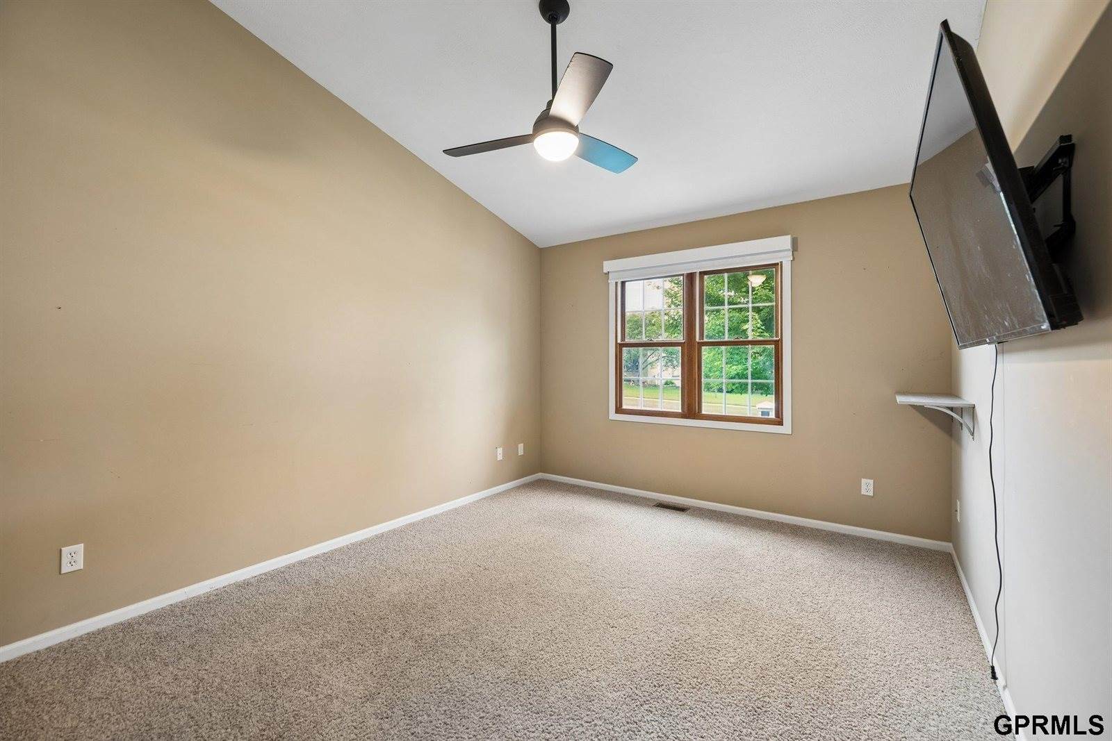 4800 South 75Th Street, Lincoln, NE 68516