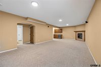 4800 South 75Th Street, Lincoln, NE 68516