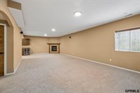 4800 South 75Th Street, Lincoln, NE 68516