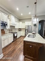 106 Hazy River Way, Lafayette, LA 70508