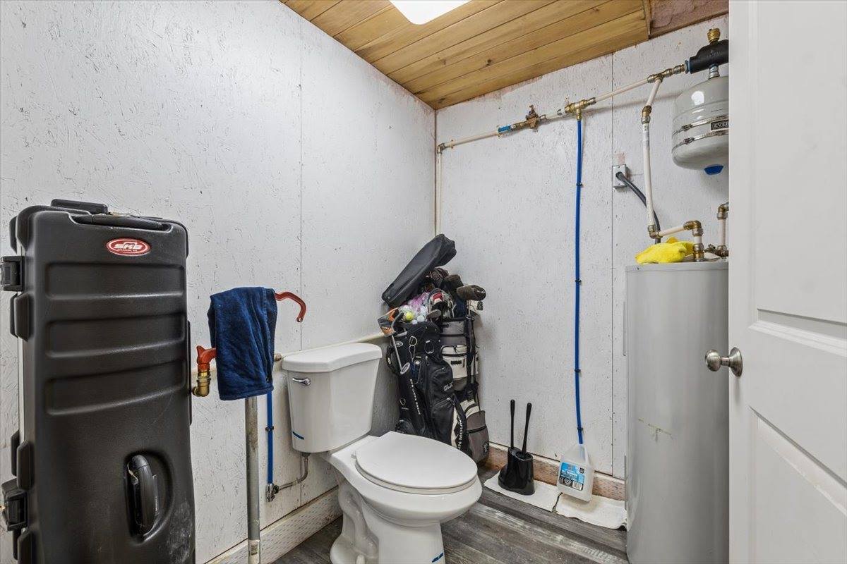 4496 South US Hwy 93, Whitefish, MT 59937