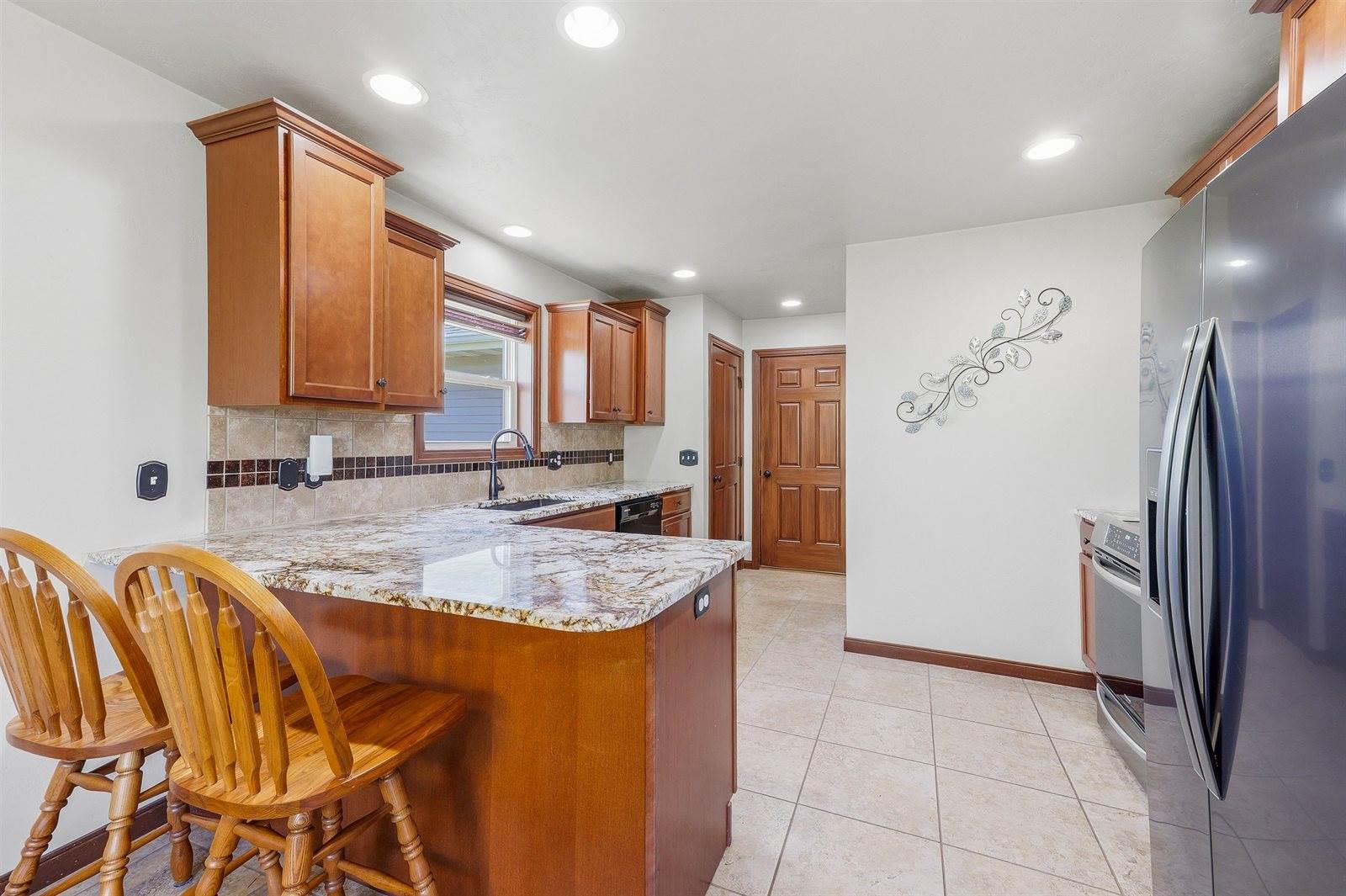 1429 Plains Avenue, Neenah, WI 54956