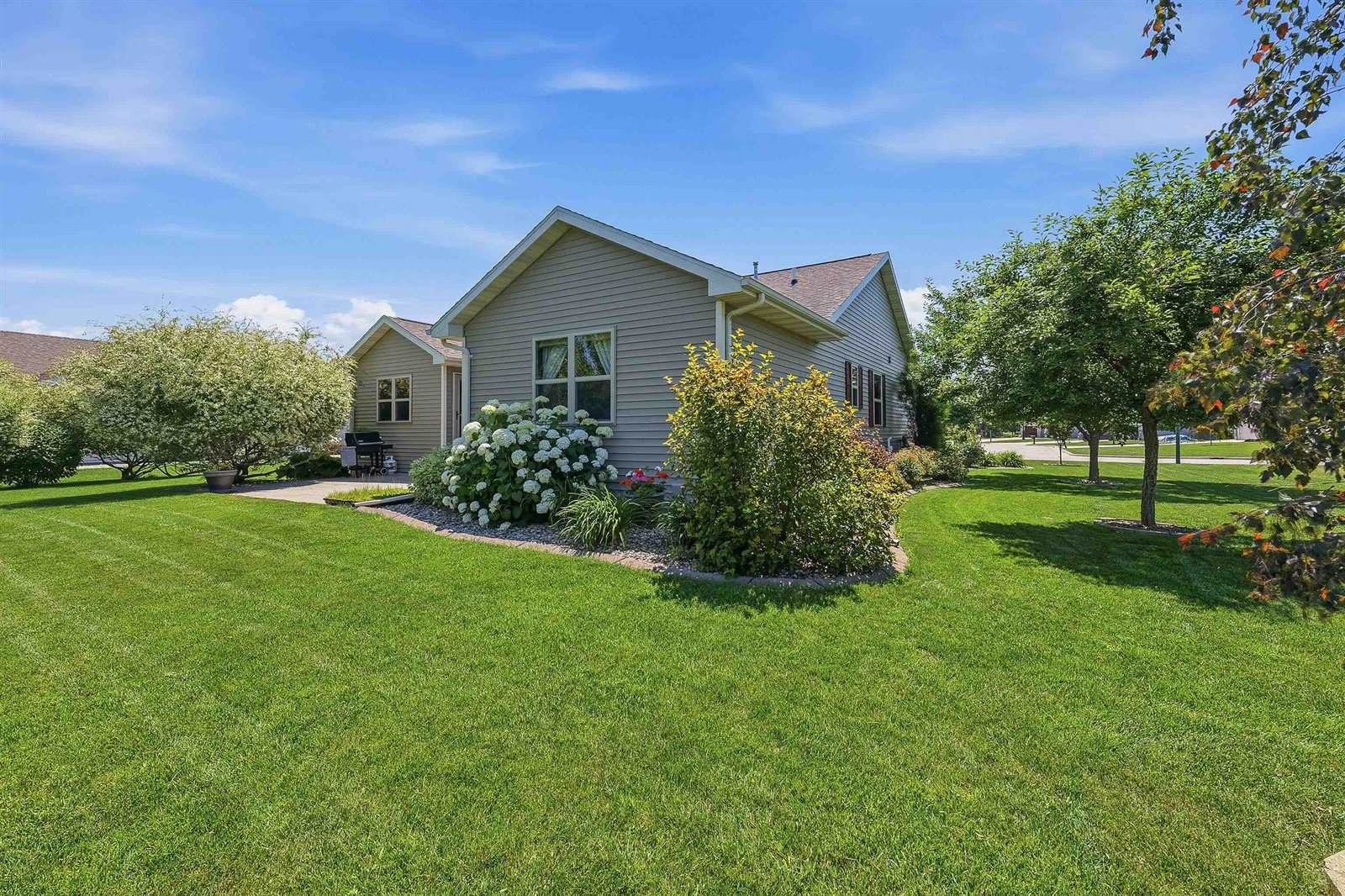 1429 Plains Avenue, Neenah, WI 54956