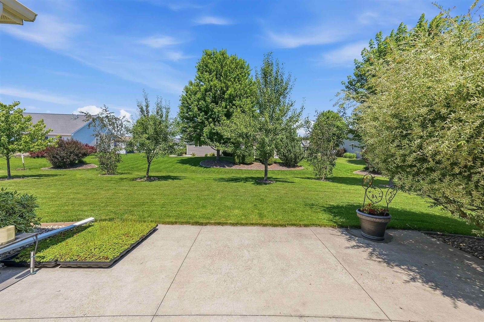 1429 Plains Avenue, Neenah, WI 54956