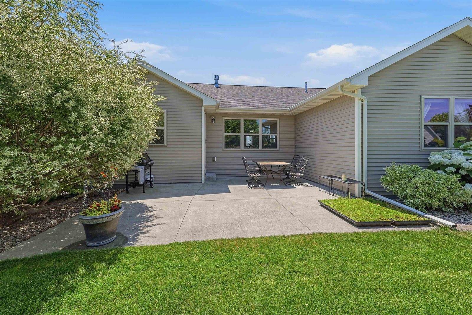 1429 Plains Avenue, Neenah, WI 54956