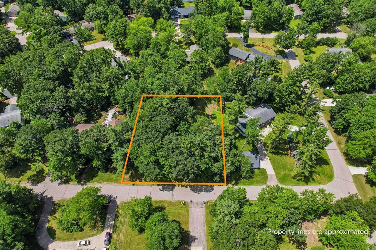 2261 Beechwood Drive, Plover, WI 54467