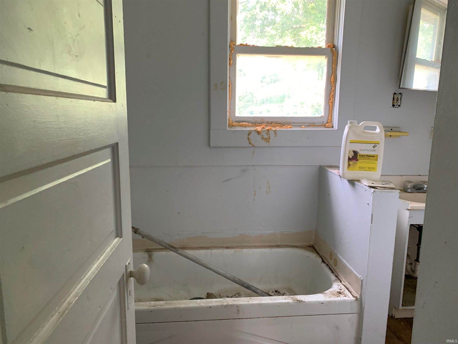 1205 S Jefferson Street, Muncie, IN 47302
