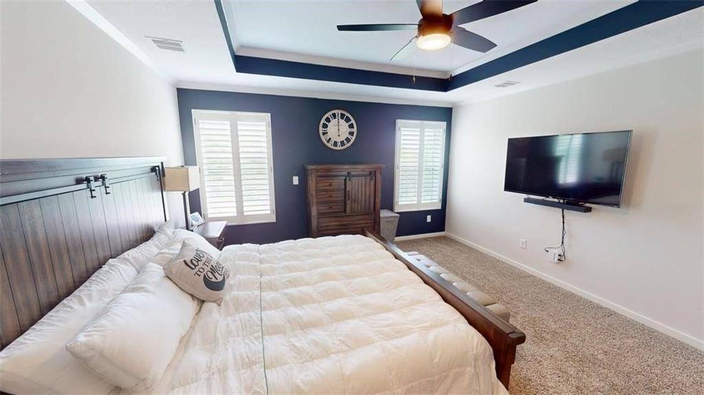 5612 NW 96th Street, Kansas City, MO 64154