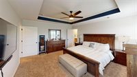 5612 NW 96th Street, Kansas City, MO 64154