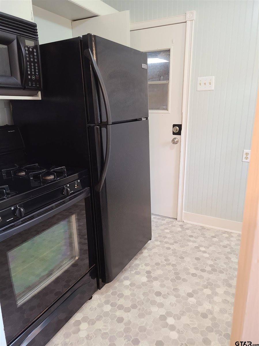 2930 Donnybrook, Tyler, TX 75701