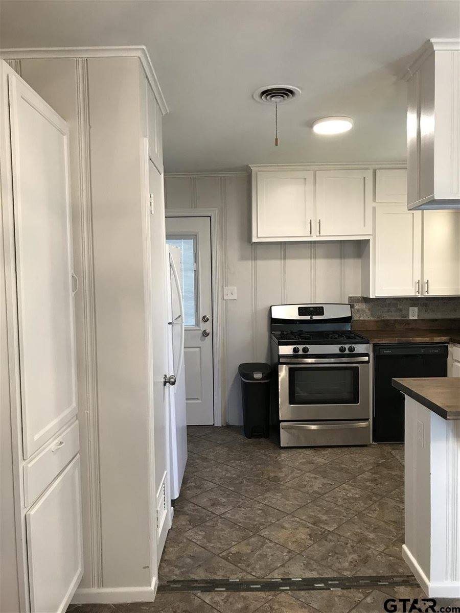 2010 South Boldt, Tyler, TX 75701