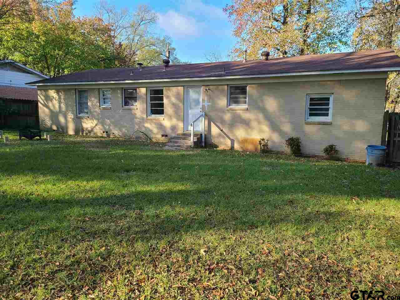 2010 South Boldt, Tyler, TX 75701