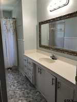 2010 South Boldt, Tyler, TX 75701