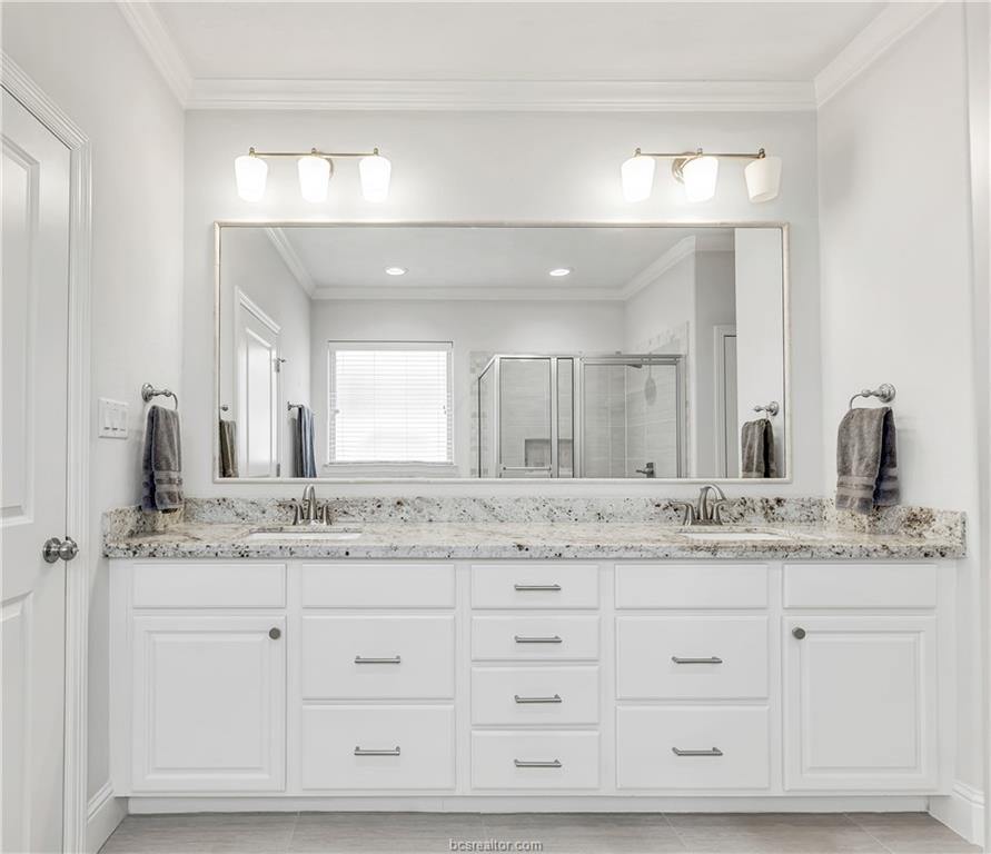 15621 Long Creek Lane, College Station, TX 77845