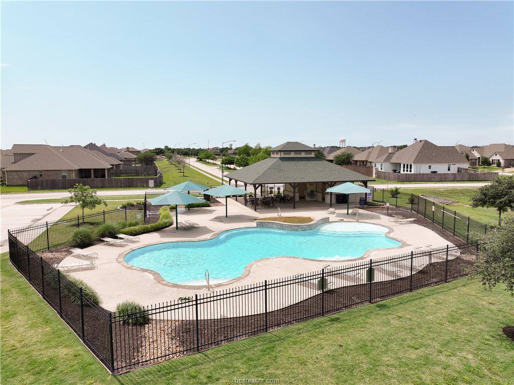15621 Long Creek Lane, College Station, TX 77845
