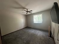 714 Kiwanis Drive, Freeport, IL 61032