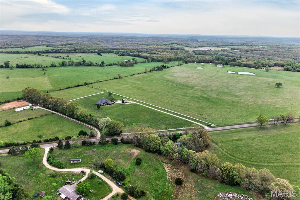 14325 Cascade Road, Dixon, MO 65459
