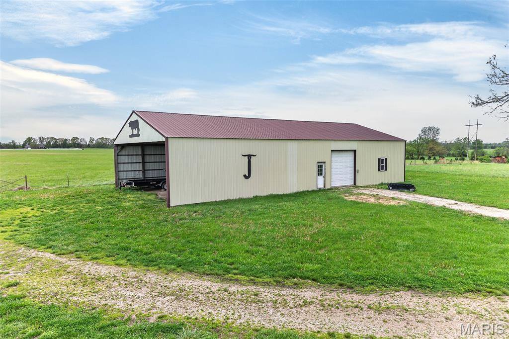 14325 Cascade Road, Dixon, MO 65459