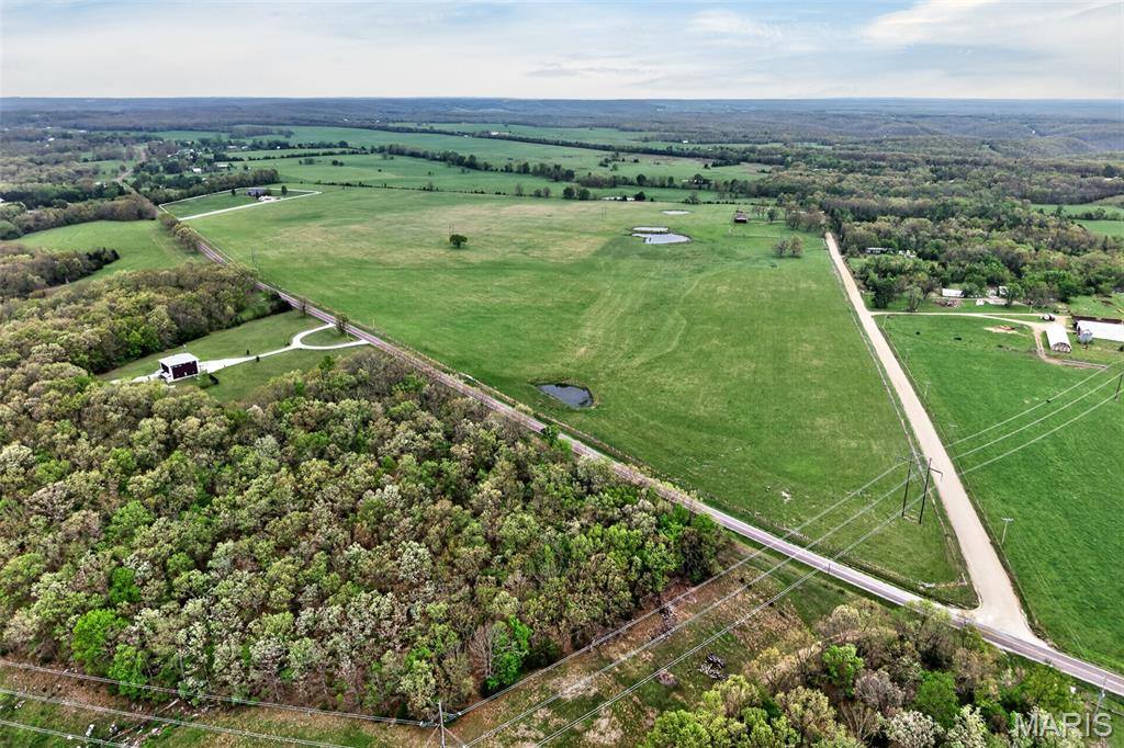 14325 Cascade Road, Dixon, MO 65459