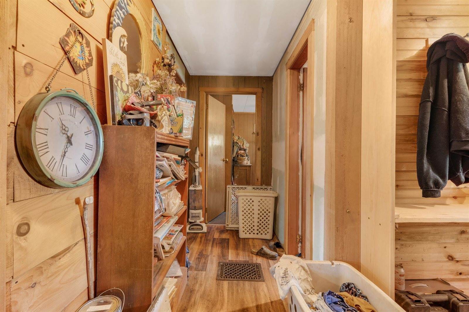 583 North Dexter Road, Dexter, ME 04930