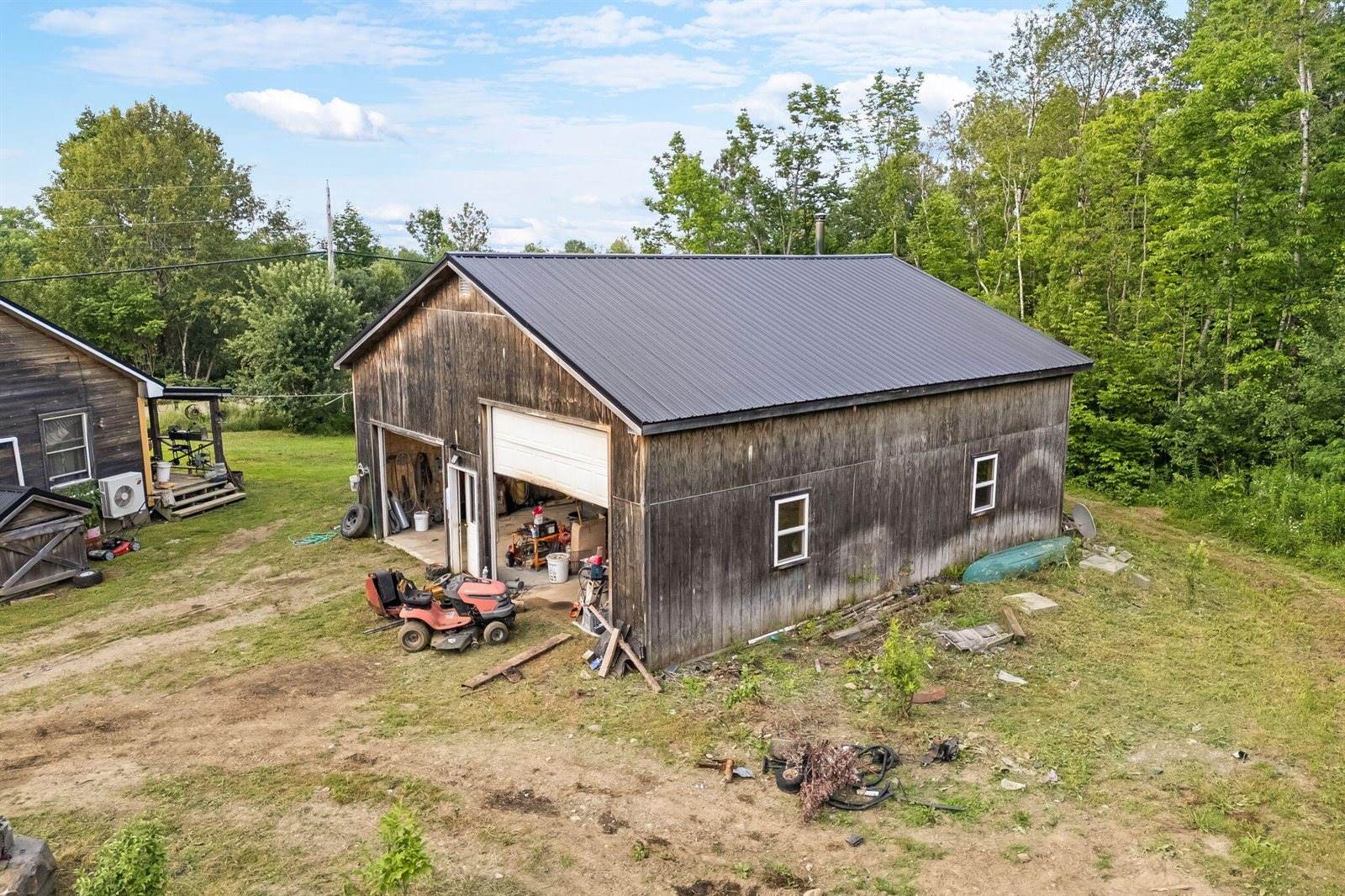 583 North Dexter Road, Dexter, ME 04930