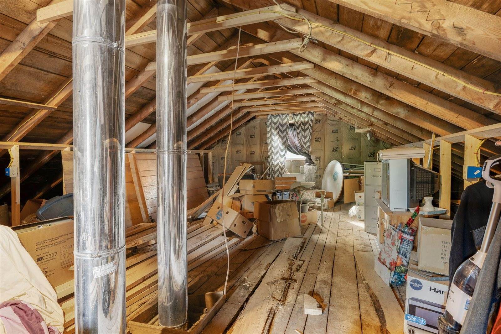 583 North Dexter Road, Dexter, ME 04930