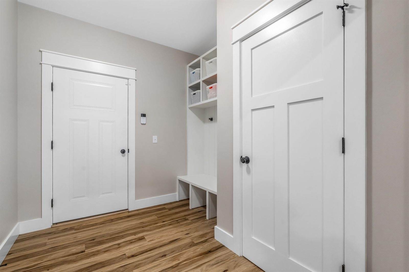18 Crestwood Drive, Orrington, ME 04474