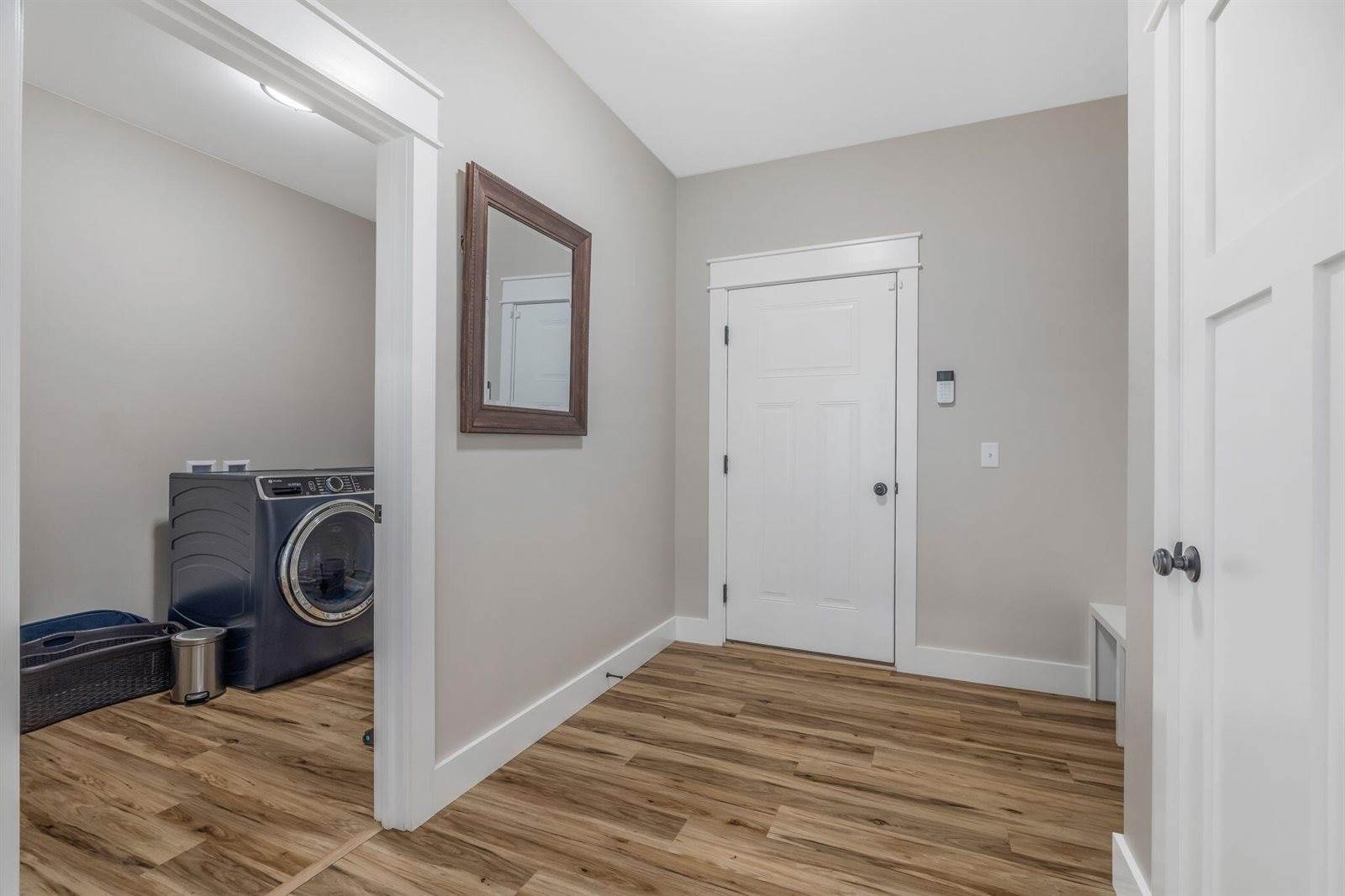 18 Crestwood Drive, Orrington, ME 04474