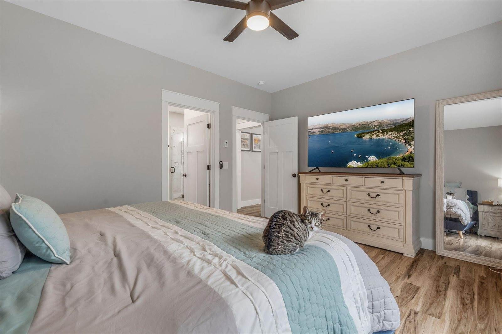 18 Crestwood Drive, Orrington, ME 04474