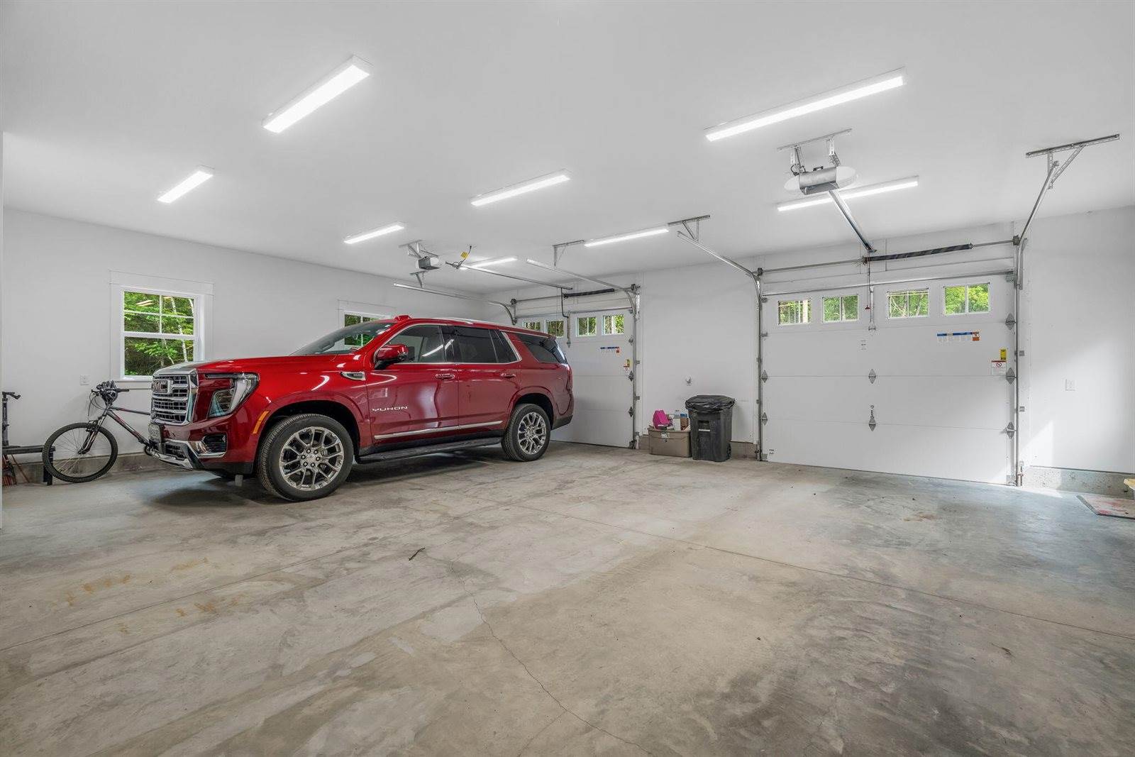 18 Crestwood Drive, Orrington, ME 04474