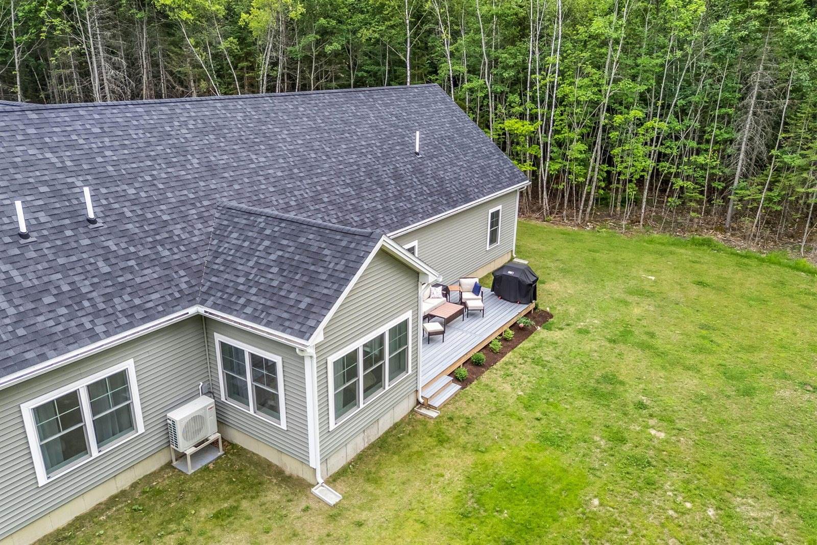 18 Crestwood Drive, Orrington, ME 04474