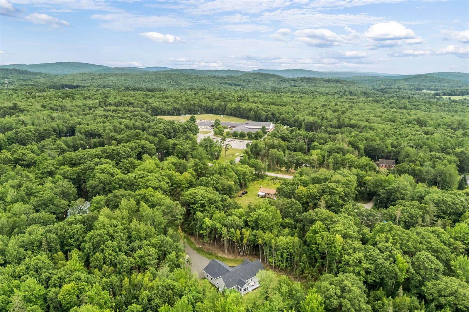 18 Crestwood Drive, Orrington, ME 04474