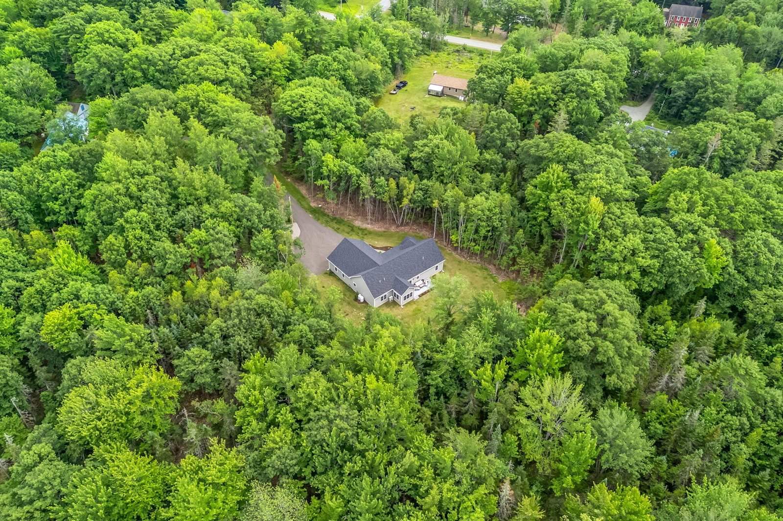 18 Crestwood Drive, Orrington, ME 04474