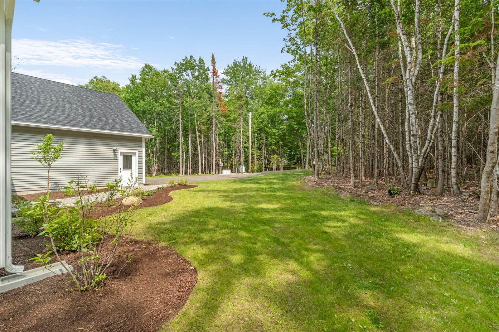 18 Crestwood Drive, Orrington, ME 04474