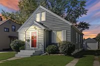 4202 18th Ave, Kenosha, WI 53140