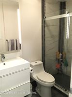 660 Ilyssa Way, Staten Island, NY 10312