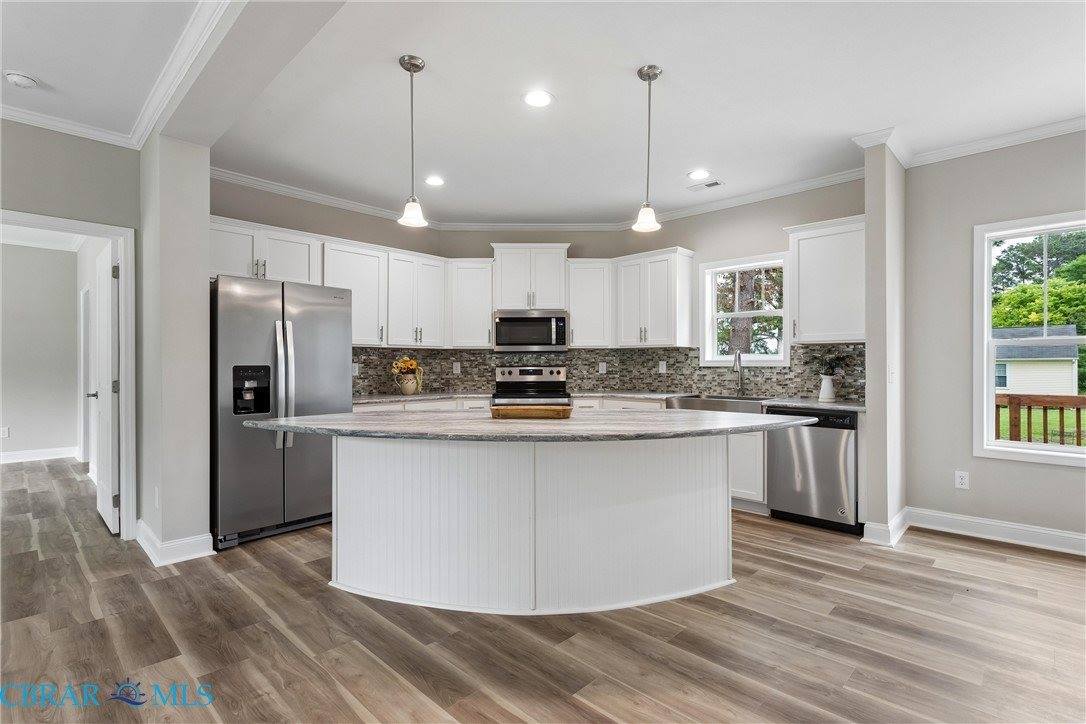 4081 Eagle Road, Hayes, VA 23072