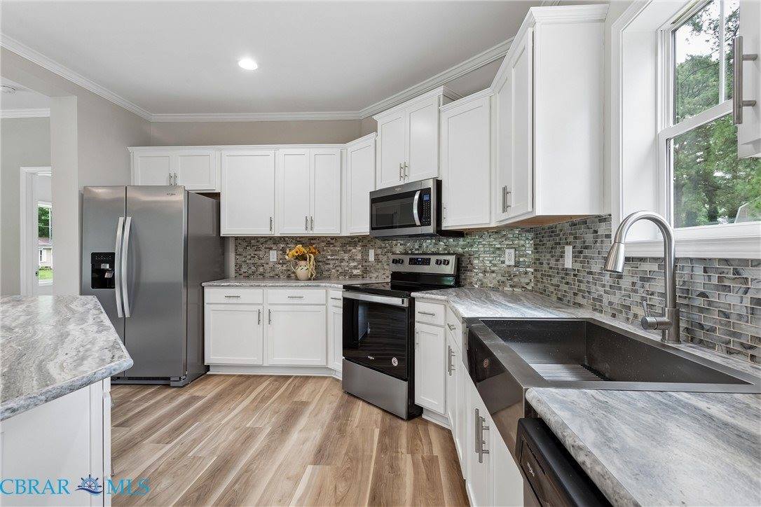 4081 Eagle Road, Hayes, VA 23072