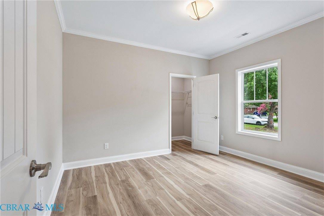 4081 Eagle Road, Hayes, VA 23072