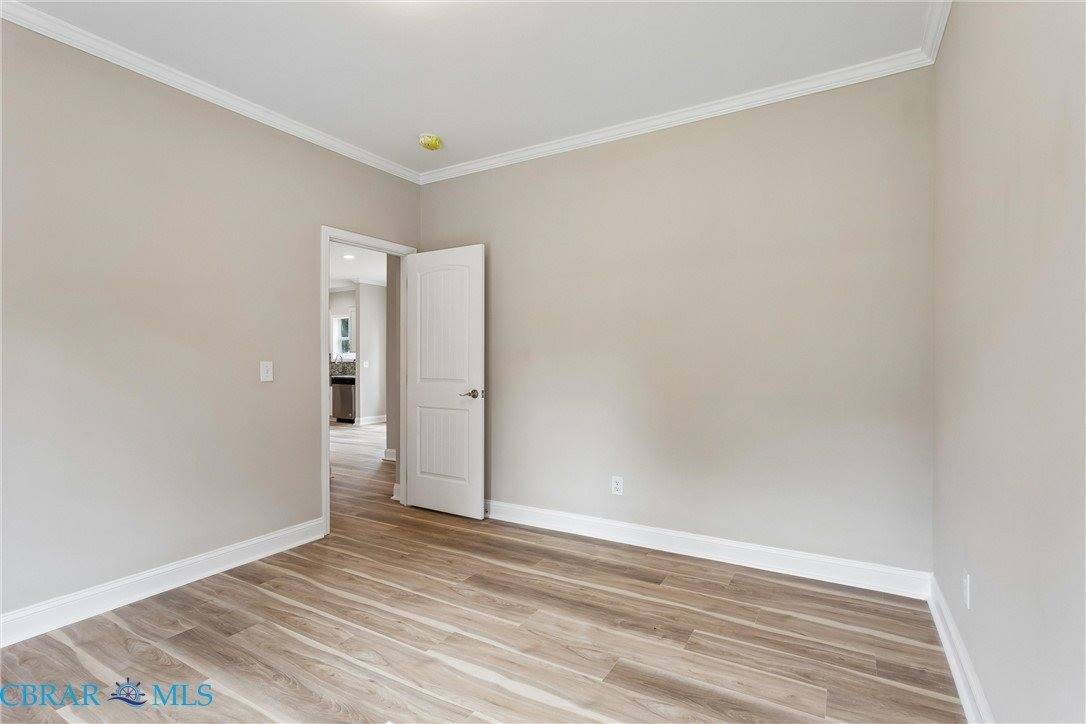 4081 Eagle Road, Hayes, VA 23072