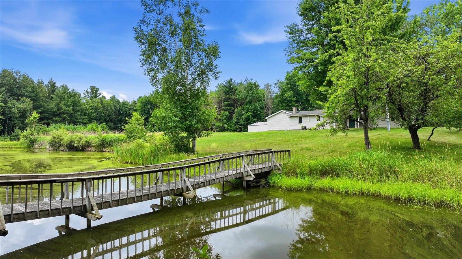 11555 Eisenhower Drive, Chili, WI 54420
